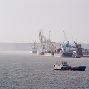 Maputo port ships record volumes as SA railways and ports choke
