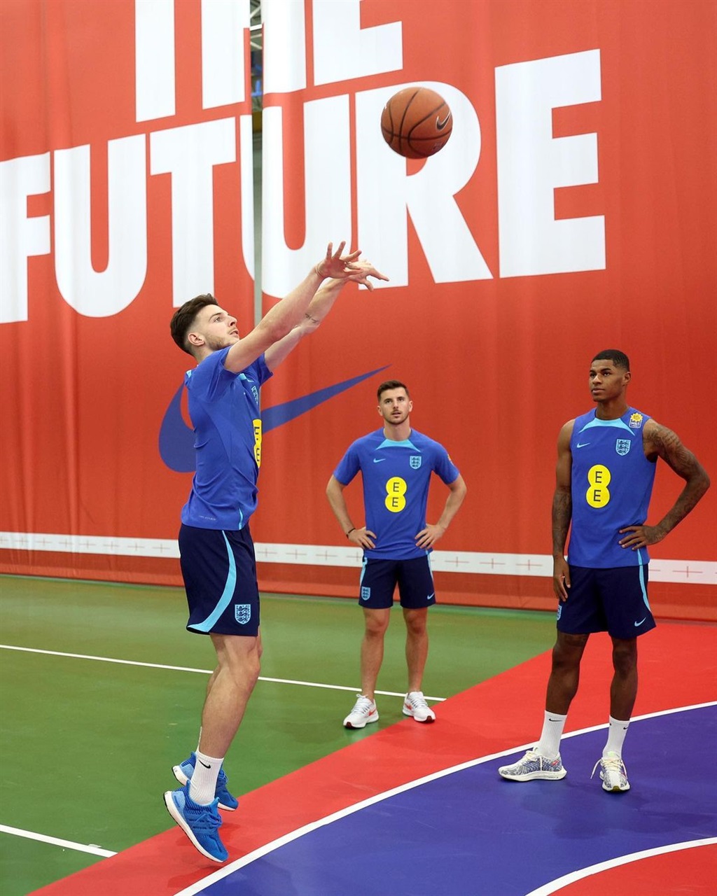 England stars shooting some hoops during their dow
