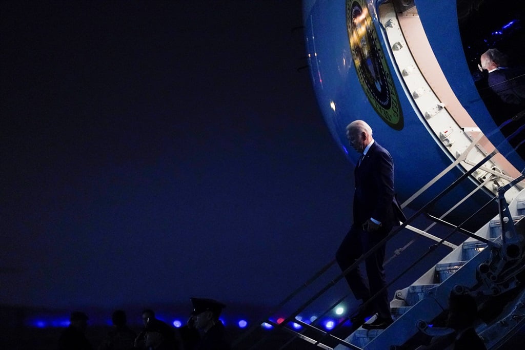 US President Joe Biden steps off Air Force One at Joint Base Andrews in Maryland, on 28 January 2024 as he returns from South Carolina. 