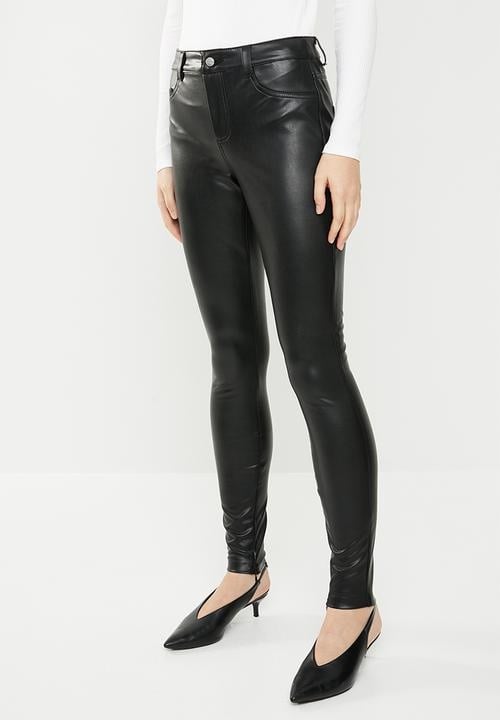 faux leather pants trend
