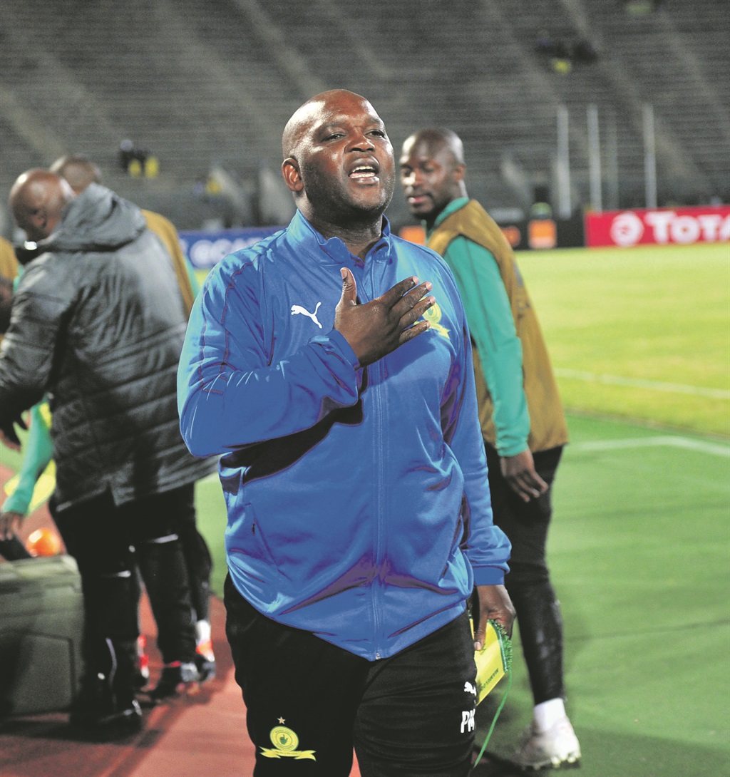 Pitso Mosimane says his Mamelodi Sundowns players must develop tiger hearts and claws to fight.Photo by SamuelShivambu/Backpagepix