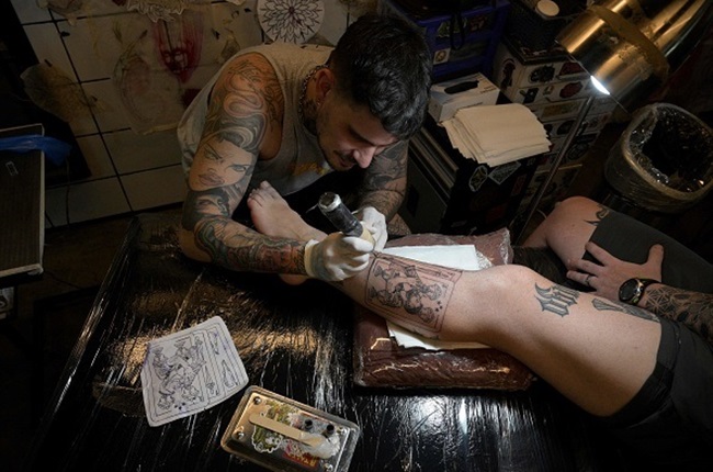 World Cup 2022: Argentina fans go crazy for World Cup tattoos, paying  tribute to the national team's victory