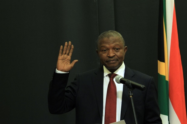 <p><strong>Deputy President steps in, puts SA farmers at ease after Trump's land expropriation comments</strong></p><p>As South Africa debates US President Donald Trump's comments about land expropriation, Deputy President David Mabuza took the opportunity to quell farmers' fear and apprehension.</p>