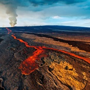 Visitors flock to Hawaiian volcano to see glowing lava flows