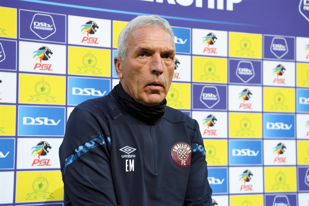 PRETORIA, SOUTH AFRICA - JANUARY 03:   Swallows FC coach Ernst Middendrop during the DStv Premiership match between Mamelodi Sundowns and Swallows FC at Loftus Versfeld Stadium on January 03, 2023 in Pretoria, South Africa. (Photo by Lefty Shivambu/Gallo Images)