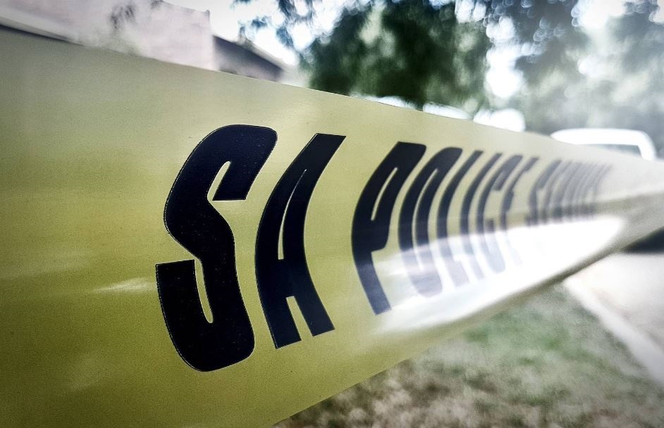 A cop was gunned down in  KaNyamazane, outside Mbombela on Saturday.  