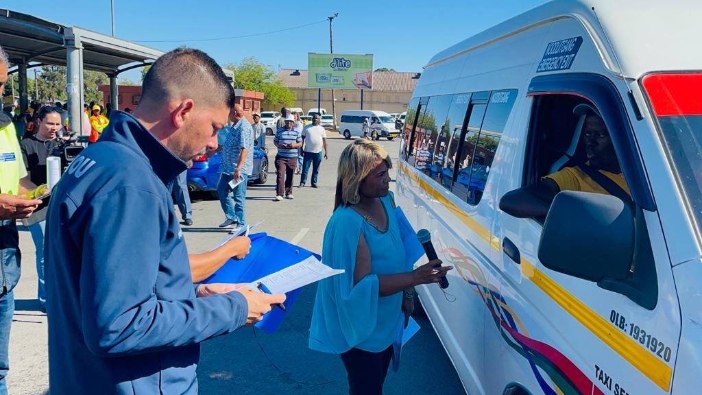 News24.com | Contentious Western Cape taxi route reopens after 18 months of mediation