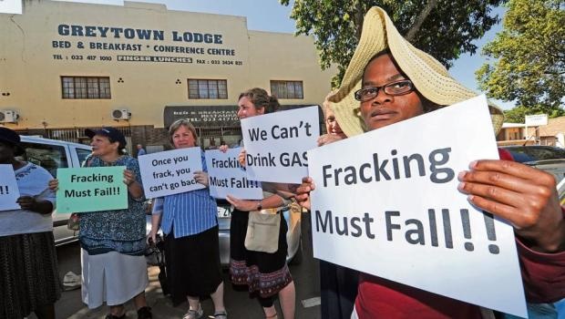 There was toyi-toyiing and a picket outside the Greytown Lodge, the venue where a public consultation meeting was expected to be held to discuss the exploration of oil and gas.