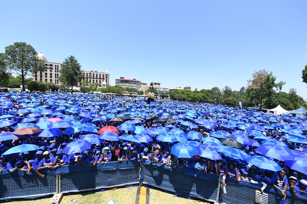 <p>A sea of blue umbrellas at Union Buildings on 17 February 2024 where the DA launched their elections manifesto.&nbsp;</p><p><em>- Picture by: Lefty Shivambu/Gallo Images</em></p>