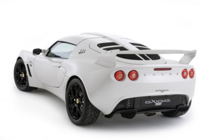 The Lotus Exige S RGB – a fitting tribute to the man responsible for keeping the spirit of Colin Chapman alive at Lotus design after his passing.