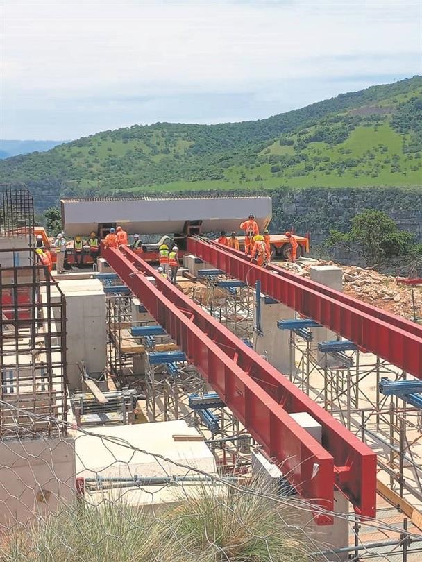 SANRAL bridge construction