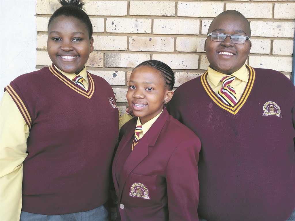 From left: Hopefuls Sibongile Zwane, Zanele Mamabolo and Phila Dhlamini.Photo by Kopano Monaheng