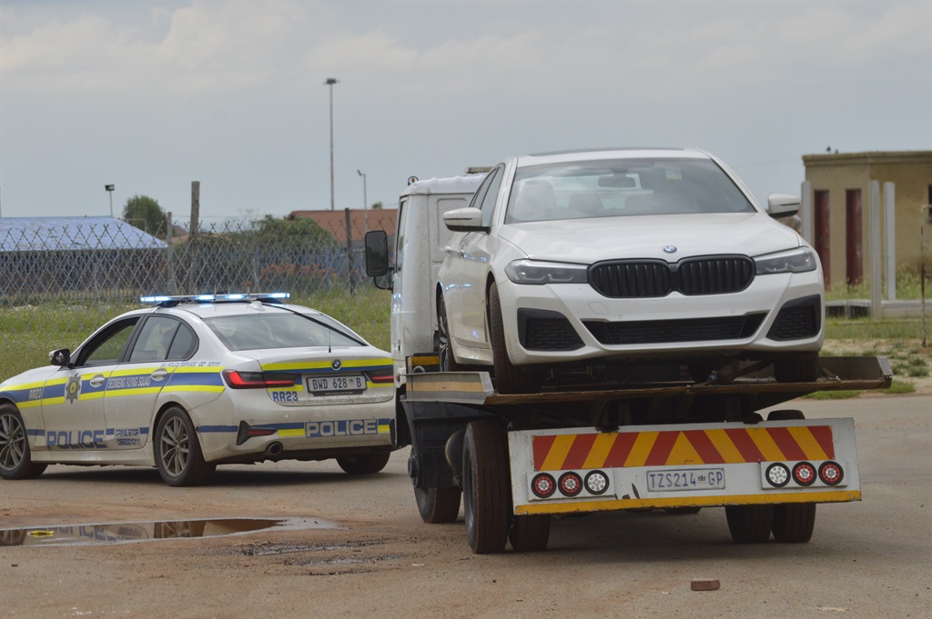 Police recovered hijacked BMW at sebokeng after it was hijacked while being offloaded at Vereeniging BMW entrance on Tuesday afternoon. Photo by Tumelo Mofokeng 
