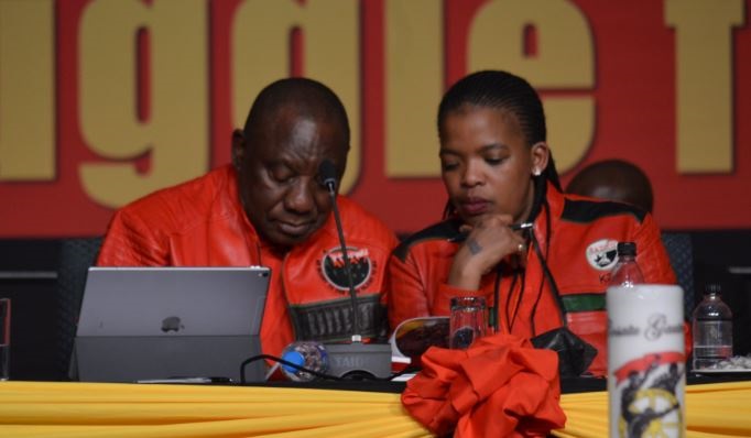 President Cyril Ramaphosa prepares to deliver his message of support to Cosatu’s 13th National Congress. He is seen with the 2nd deputy president of Cosatu, Zingiswa Losi. Picture: SACP/Twitter
