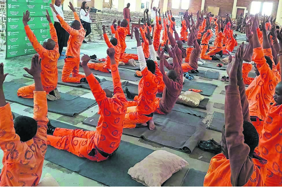 Inmates at Groenpunt Prison took part in a five-day yoga course to help them relax and stay calm.