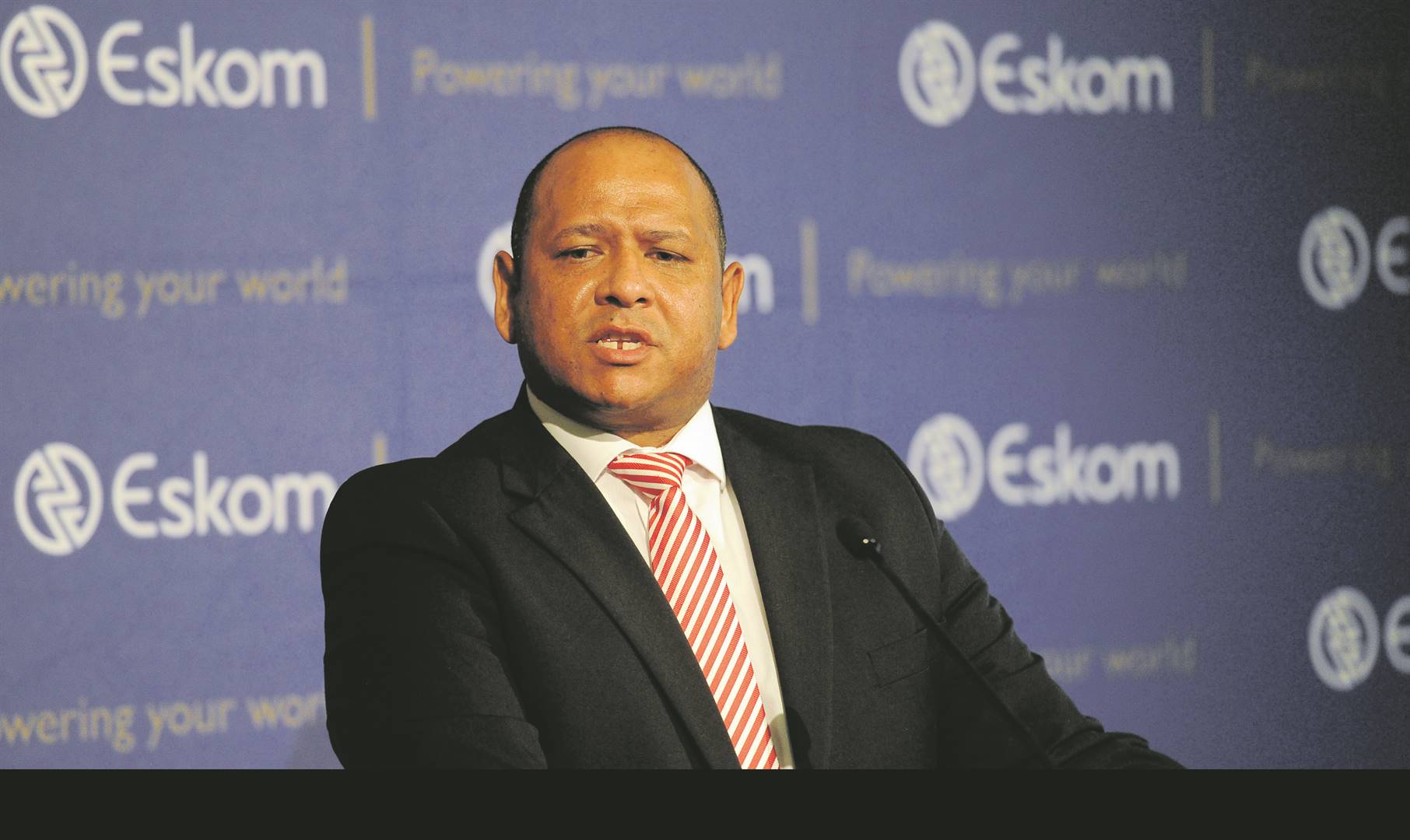 Calib Cassim, finansiële hoof van Eskom, word tussentydse uitvoerende hoof.