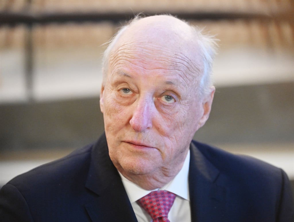 Norges kong Harald blir sykmeldt ettersom helseproblemer plager 86-åringen