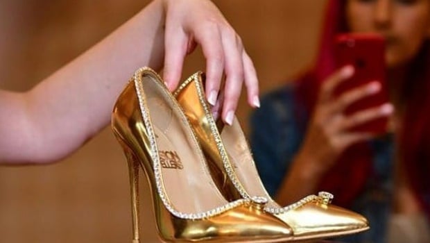 world's most expensive shoes,gold,diamonds,jada du