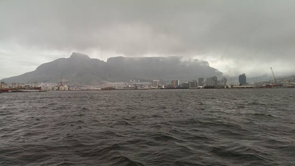 News24 | British elite runner out of Ultra after he is mugged, beaten up in Cape Town