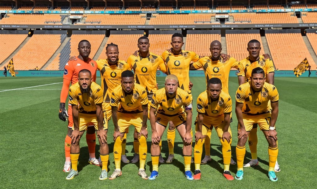JOHANNESBURG, SOUTH AFRICA - DECEMBER 23:  General view, Team Kaizer Chiefs during the DStv Premiership match between Kaizer Chiefs and Richards Bay at FNB Stadium on December 23, 2023 in Johannesburg, South Africa. (Photo by Christiaan Kotze/Gallo Images)