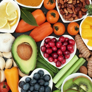 Want to go pegan? Your plate should consist of at least 75% fruit and veg. 