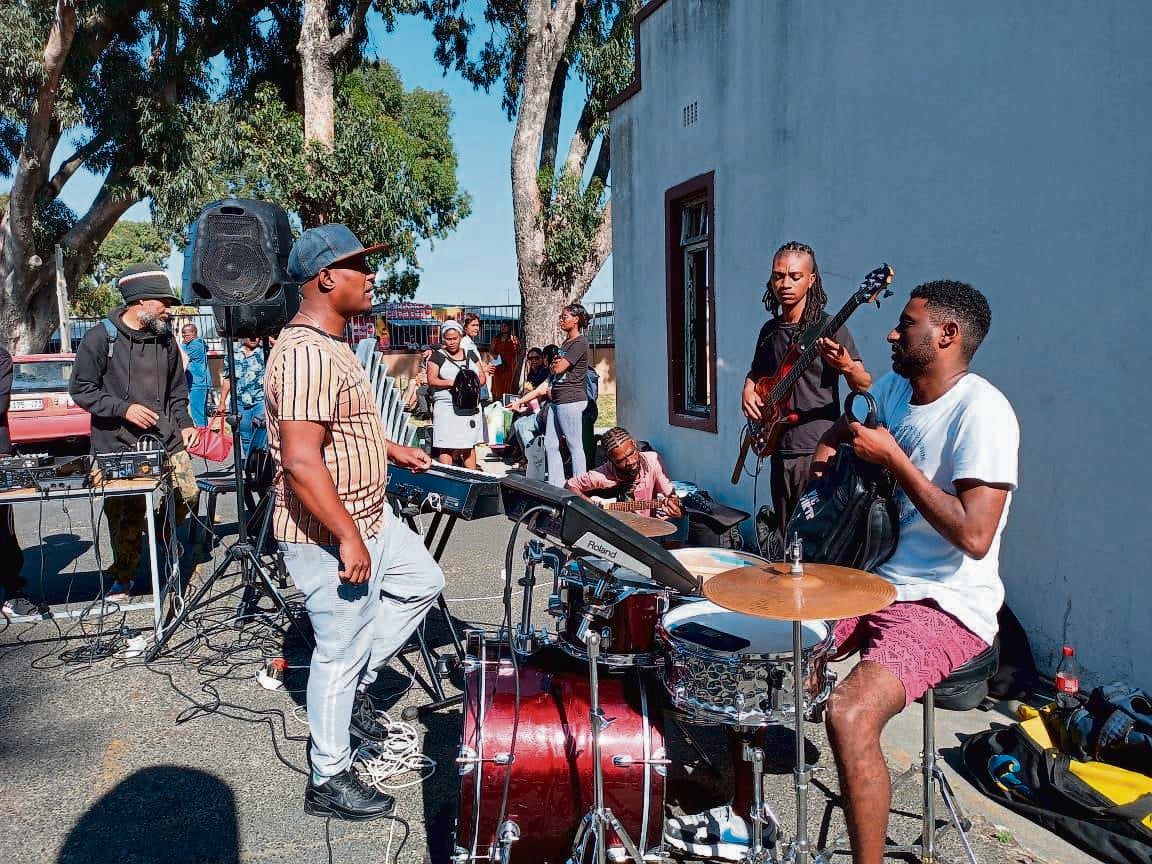 Musicians, artists, singers, dancers and poets are pursuing their arts and culture once a week at the Sm-art organisation in Mitchell’s Plain. INSERT: A mural painted by Sm-artist in Mitchell’s Plain.