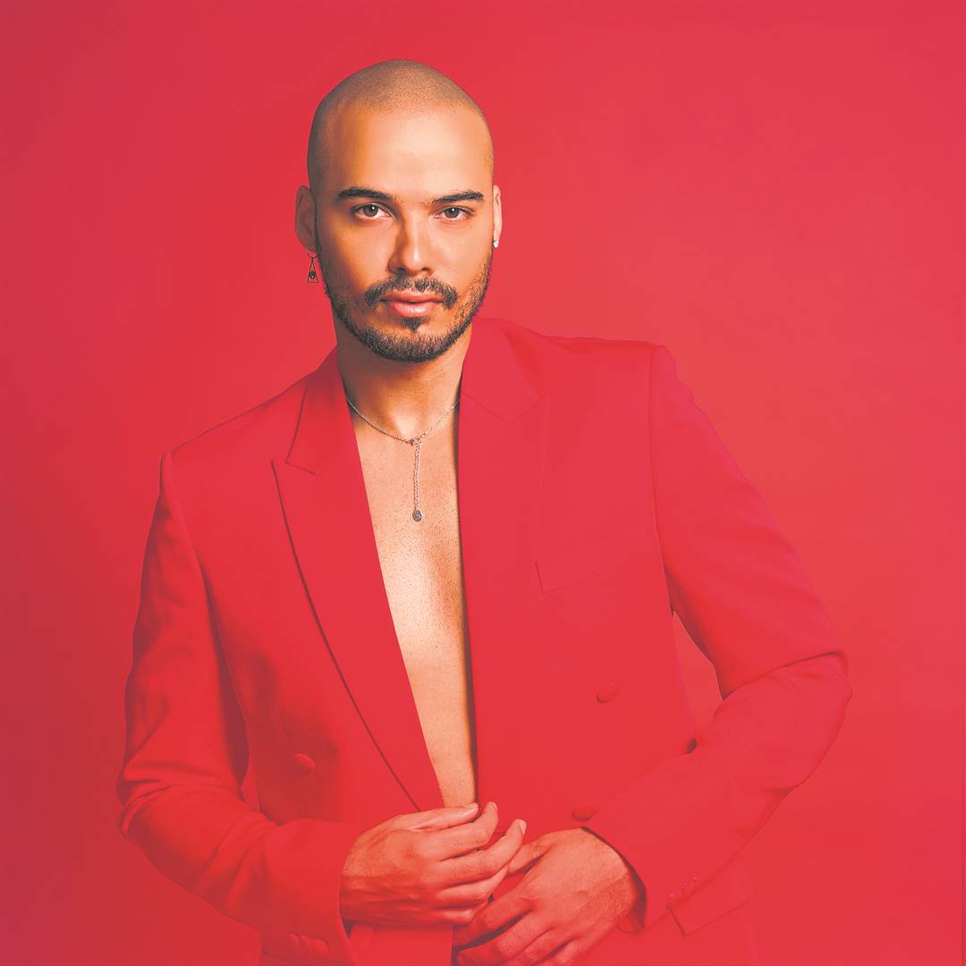 Pop sensation Jimmy Nevis will perform at the Baxter Theatre’s garden to kick off the 2023 Sun-Set@Baxter Concert Series in Rondebosch at 17:00 for 18:00 on Sunday 29 January. The singer, songwriter and producer has been nominated for numerous awards and will release his latest album Things we don’t talk about this month (January). The end of 2021 saw the introduction of the Sun-Set@Baxter concerts in the then newly renovated garden, which is the perfect setting for a safe and unique musical experience. Tickets to the series’ first concert with Nevis cost R225 per person via Webtickets or Pick n Pay stores. Take along a picnic basket, chairs and blankets. Only alcohol purchased from the venue’s bar will be permitted. 