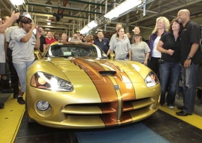 D’Ann Rauh takes ownership of the last Dodge Viper ever built. D’Ann and husband Wayne boast the world’s largest collection of Vipers.