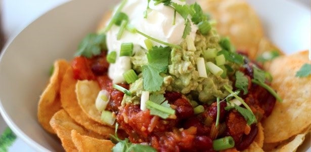 quick and easy vegetarian nachos