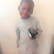 Police seek mother of abandoned child