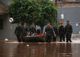 57 killed in 'terrifying' Brazil floods, 70 000 forced to flee their homes