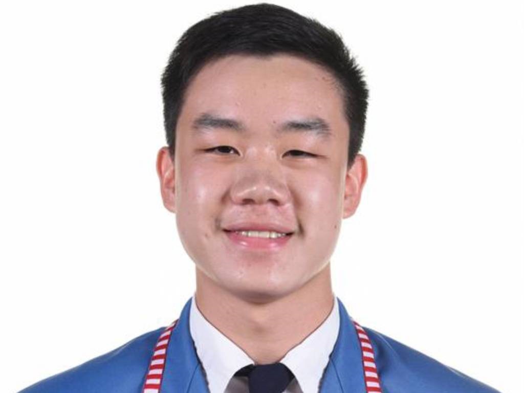 Ivan Chen SAHETI's top matriculant siting at an average of  90% with 10 distinctions.