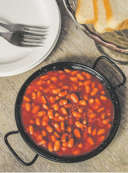 Hearty food: A tasty dish of Dürsots beans in tomato sauce.
