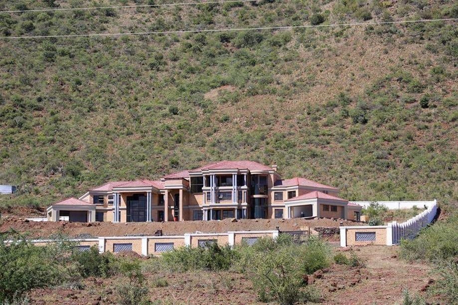 

A Twitter user claims this mansion, under construction at a village in Burgersfort, belongs to EFF’s Floyd Shivambu. Photo by Joshua Sebola Floyd Shivambu National Central Command Team member. 