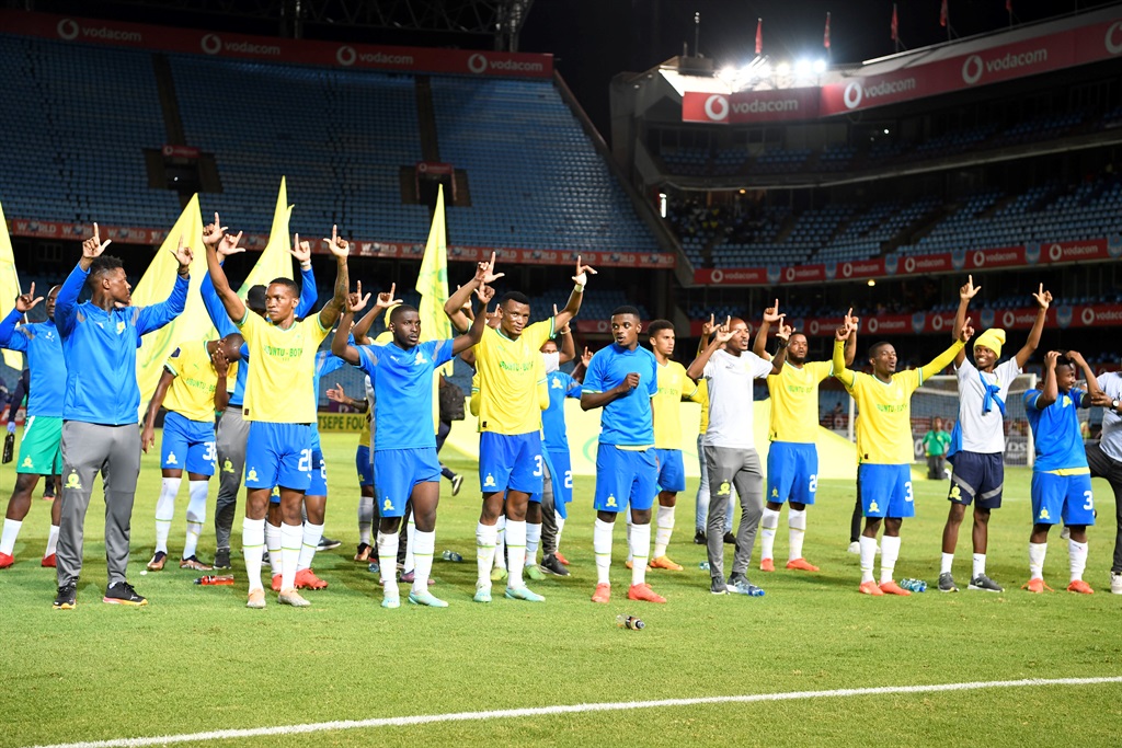 Mamelodi Sundowns will arrive at FNB Stadium in a buoyant mood for their date with Kaizer Chiefs