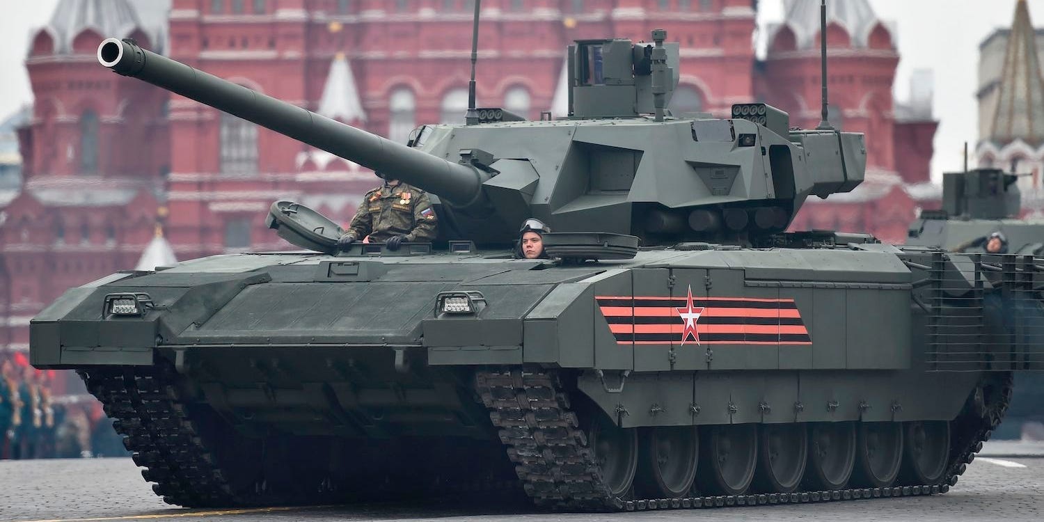 Businessinsider.co.za | Russia plans to send its strongest tanks to drive around Ukraine but is 'too scared to put them in combat'