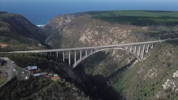The Bloukrans River Bridge is situated in Tsitsikamma, Eastern Cape. 