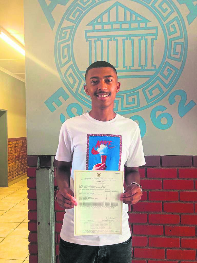 Caleb Wessles with his matric results.