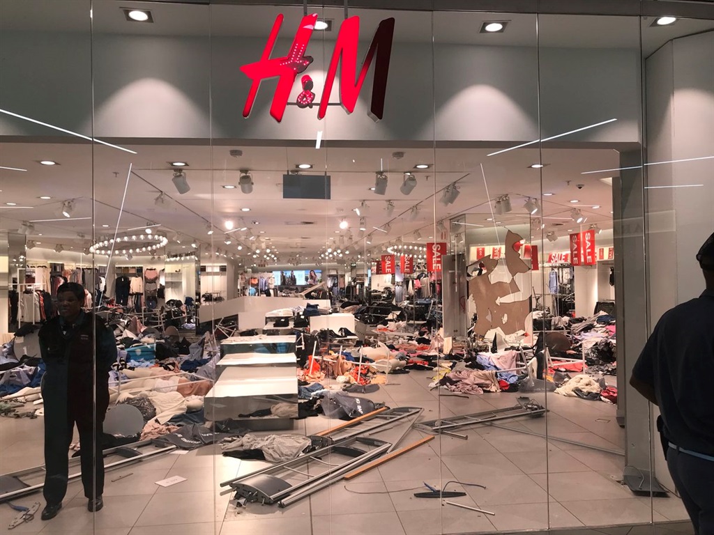 The H&M store in Menlyn Mall was trashed by EFF members following the uproar over the company’s “coolest monkey” hoodie. Picture: @alexmitchley/Twitter