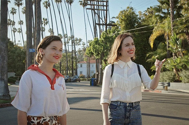 Cailee Spaeny and Zoe Lister-Jones in How It Ends.