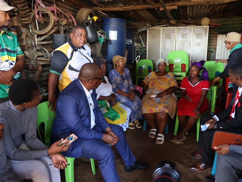 Gauteng MEC for education, Matome Chiloane visited
