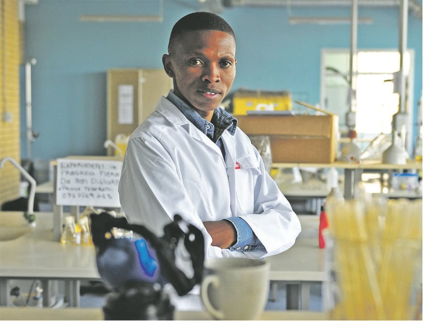 Thabang Mabapa at Wits University where he's working with Dr Diakanua Nkazi on the biofuel project. Picture: Tebogo Letsie