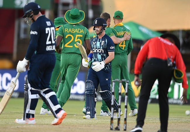 The Proteas celebrate. (Photo by Lee Warren/Gallo Images)