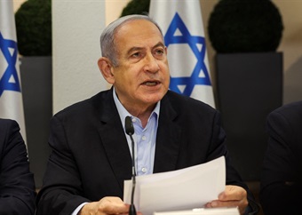 Prime Minister Benjamin Netanyahu: govt to 'close' Al Jazeera TV in Israel