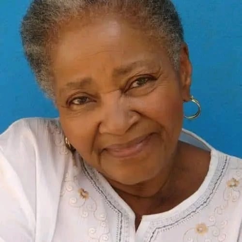 Veteran actress Frances Ndlazilwana has died. Phot