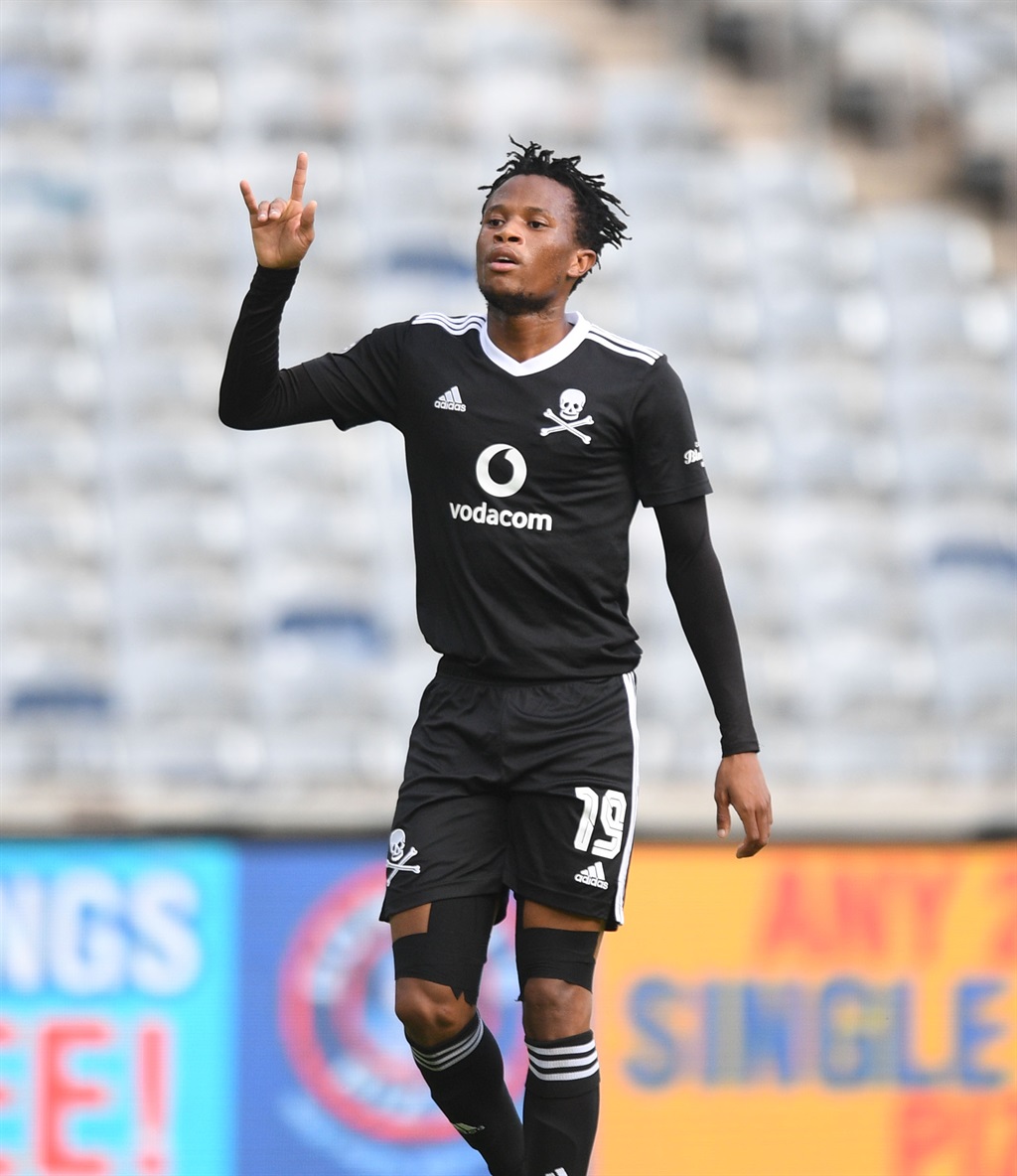 JOHANNESBURG, SOUTH AFRICA - JANUARY 26: Bongani Sam  of Orlando Pirates during the DStv Premiership match between  Orlando Pirates and TS Galaxy at Orlando Stadium on January 26, 2021 in Johannesburg, South Africa. (Photo by Sydney Mahlangu/BackpagePix/Gallo Images),¼x!!+?5³[övH?×§Á!Óòý¬xû?Ü\
