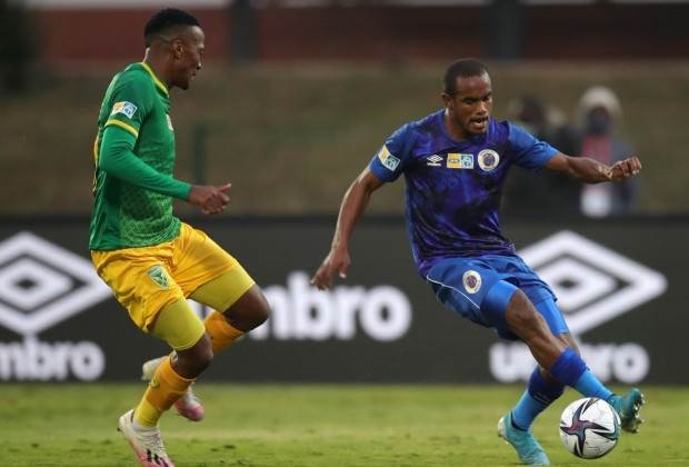 <p>DEAL CLOSE?&nbsp;</p><p>Stellenbosch FC are on the verge of completing a deal with SuperSport United for former striker Iqraam Rayners before the close of the January transfer window.&nbsp;&nbsp;<br /></p>