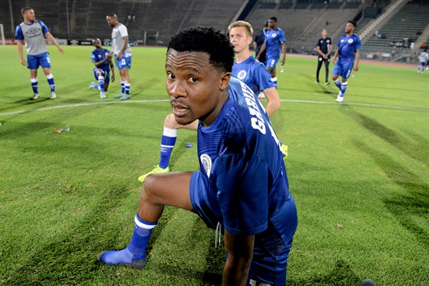 <p>Gabuza Remains At SuperSport, Rayners Finds New Home!</p><p>Thamsanqa Gabuza will not be leaving SuperSport United on deadline day, although his striker partner Iqraam Rayners has found a new club.</p>