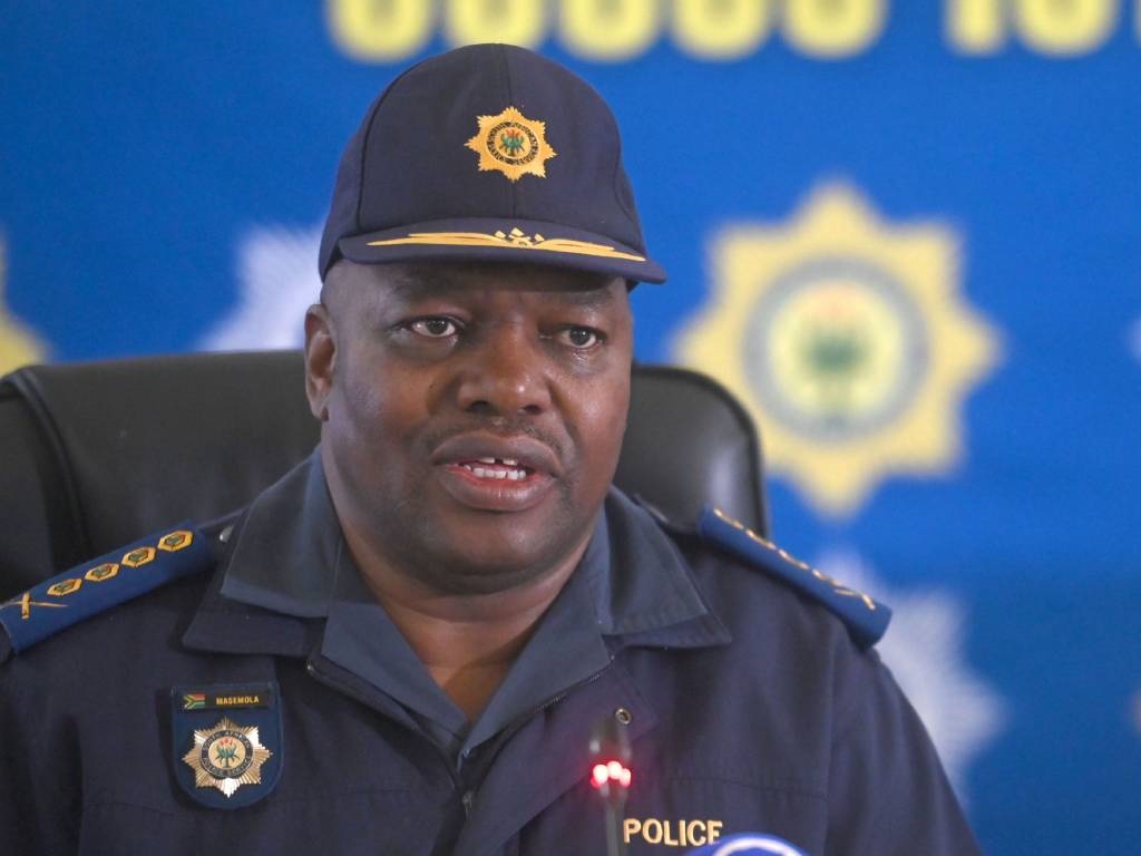 News24 | 'Police die with guns on their hips': Relax laws so officers can defend themselves - Masemola