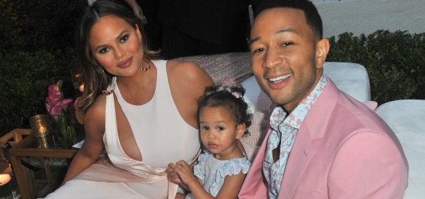 Chrissy Teigan with John Legend and their daughter Luna Simone Stephens. Photo. (Getty images/Gallo images)